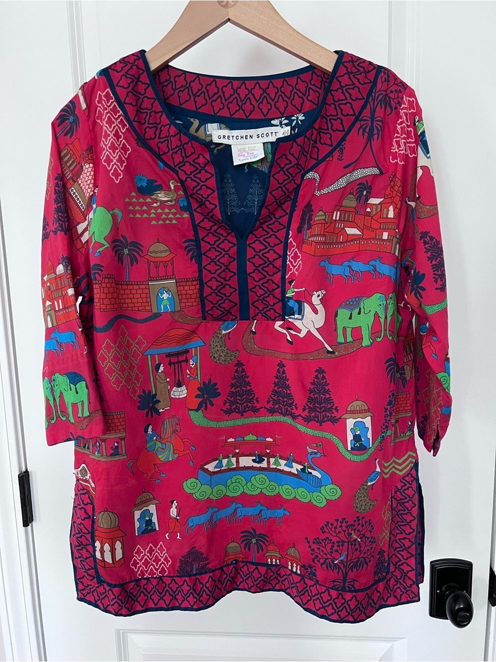 Gretchen Scott Red Print Tunic Top Size Small GUC
